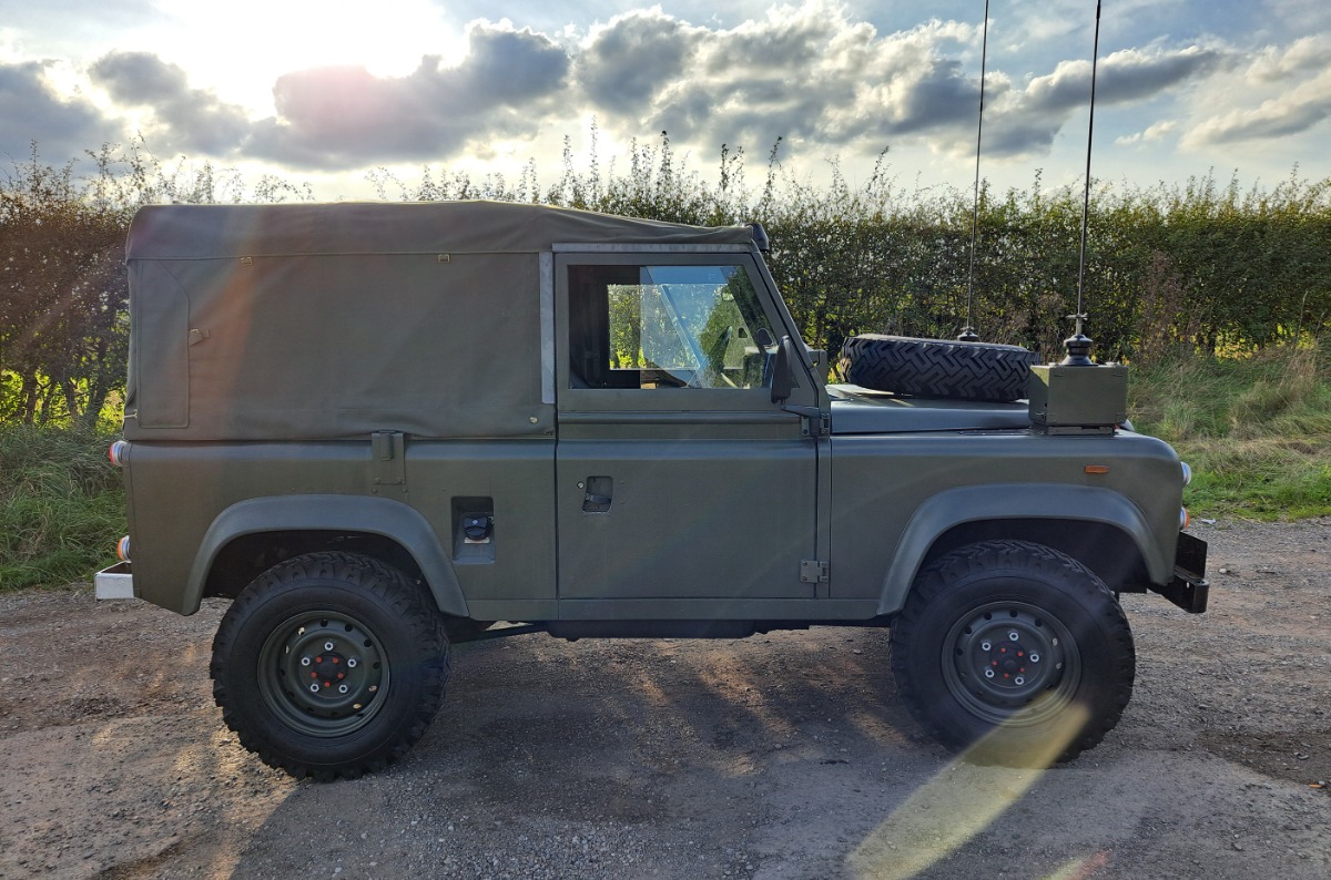 1987 Land Rover 90 Image 3